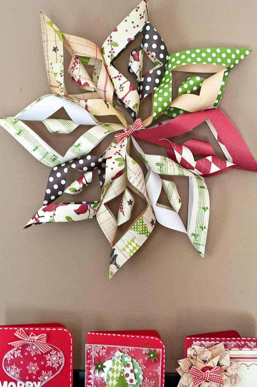 How to Make a 3D Paper Christmas Star
