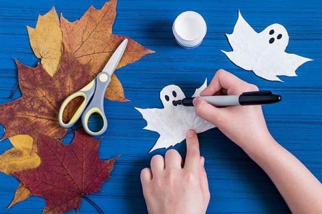 DIY Easy-Peasy Halloween Ghost Leaves [Perfect for Young Kids]