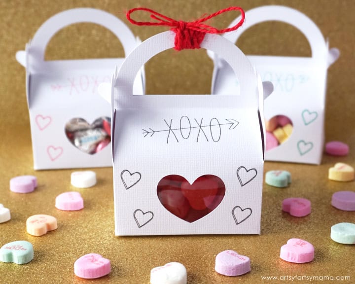 Valentine Treat Boxes with a Cricut for Kids by Arsty Fatsy Mama